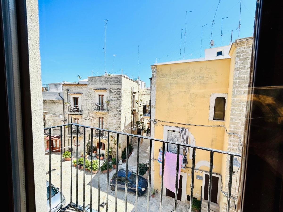 Santa Scolastica Home Бари Экстерьер фото